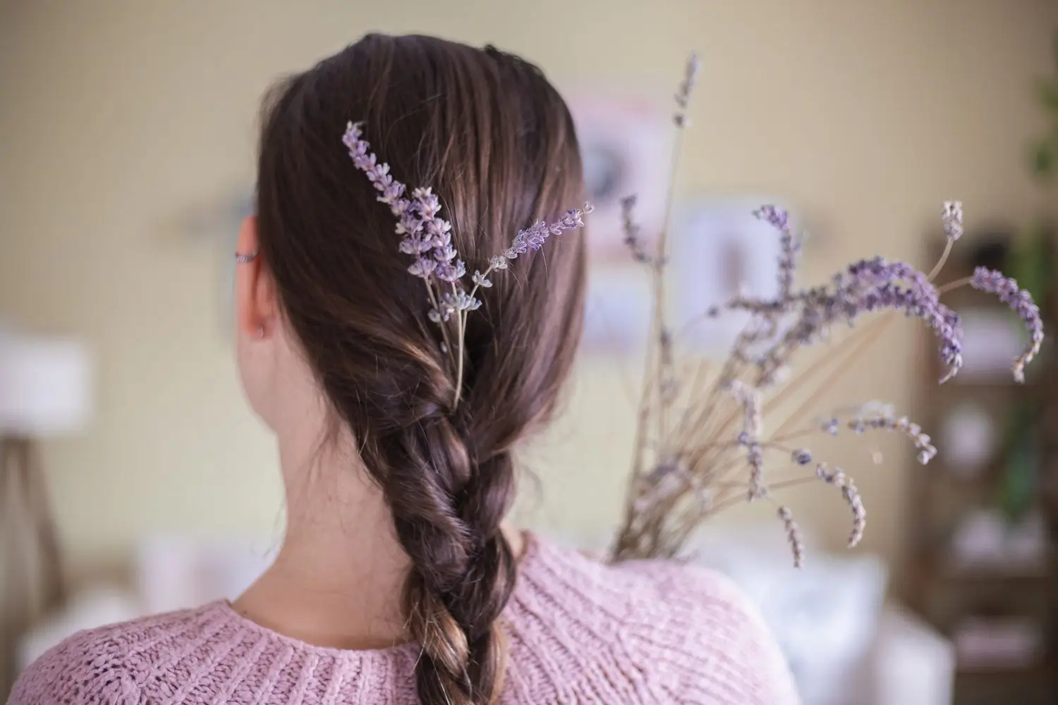 lavender's impact on hair care
